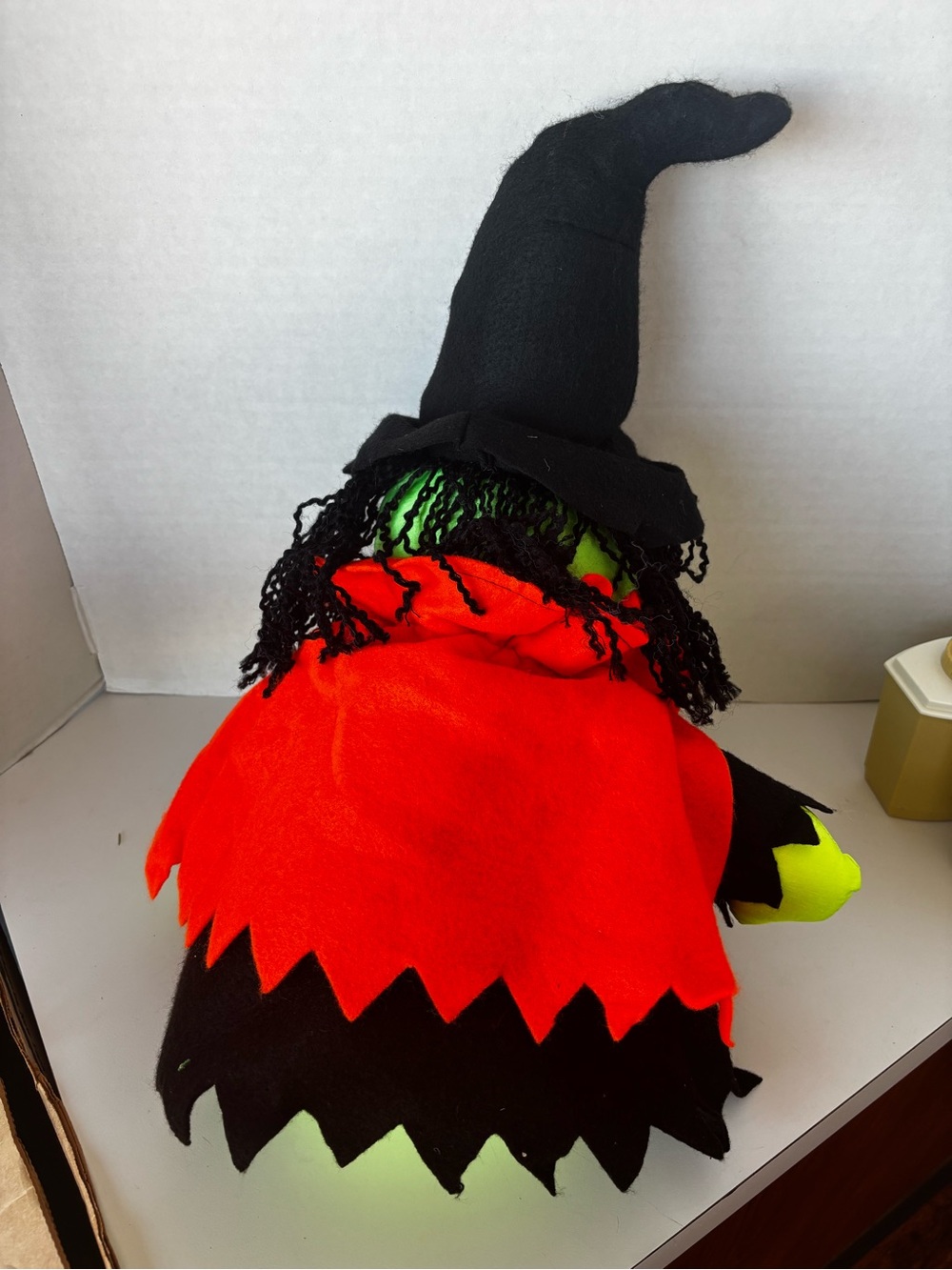Vintage 90’s Halloween Witch Stuffed Nylon Plush 21” - Picture 6 of 10
